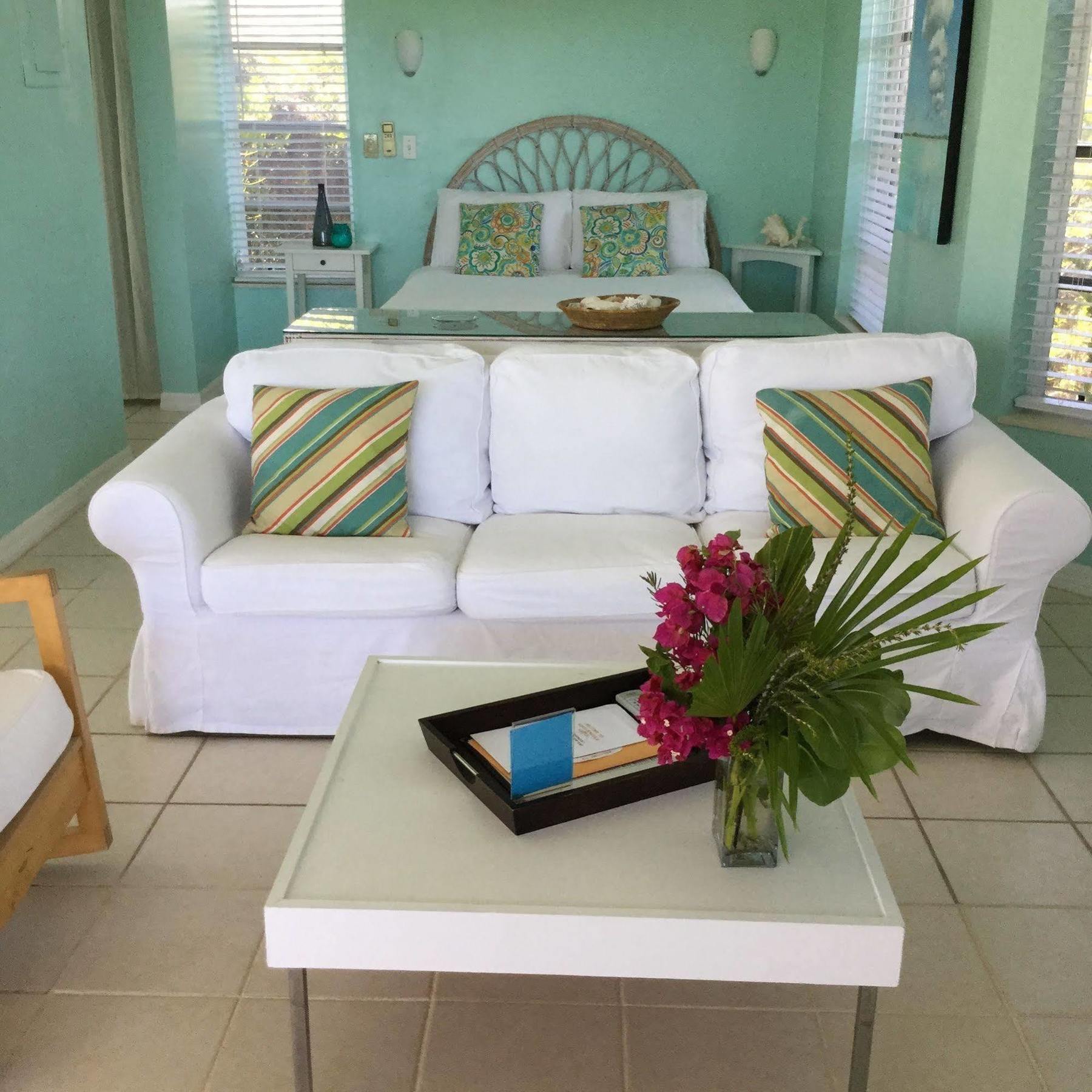 Blue Horizon Resort Conch Bar Extérieur photo